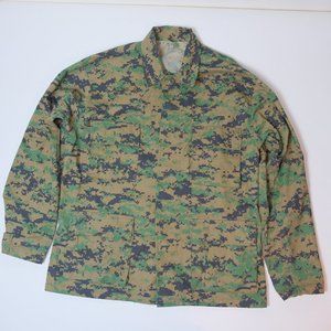 Camo Jacket Size Medium Regular